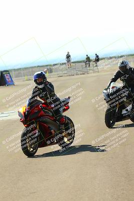 media/Sep-20-2025-TrackDaz (Sat) [[27f0cde673]]/Around the Pits/